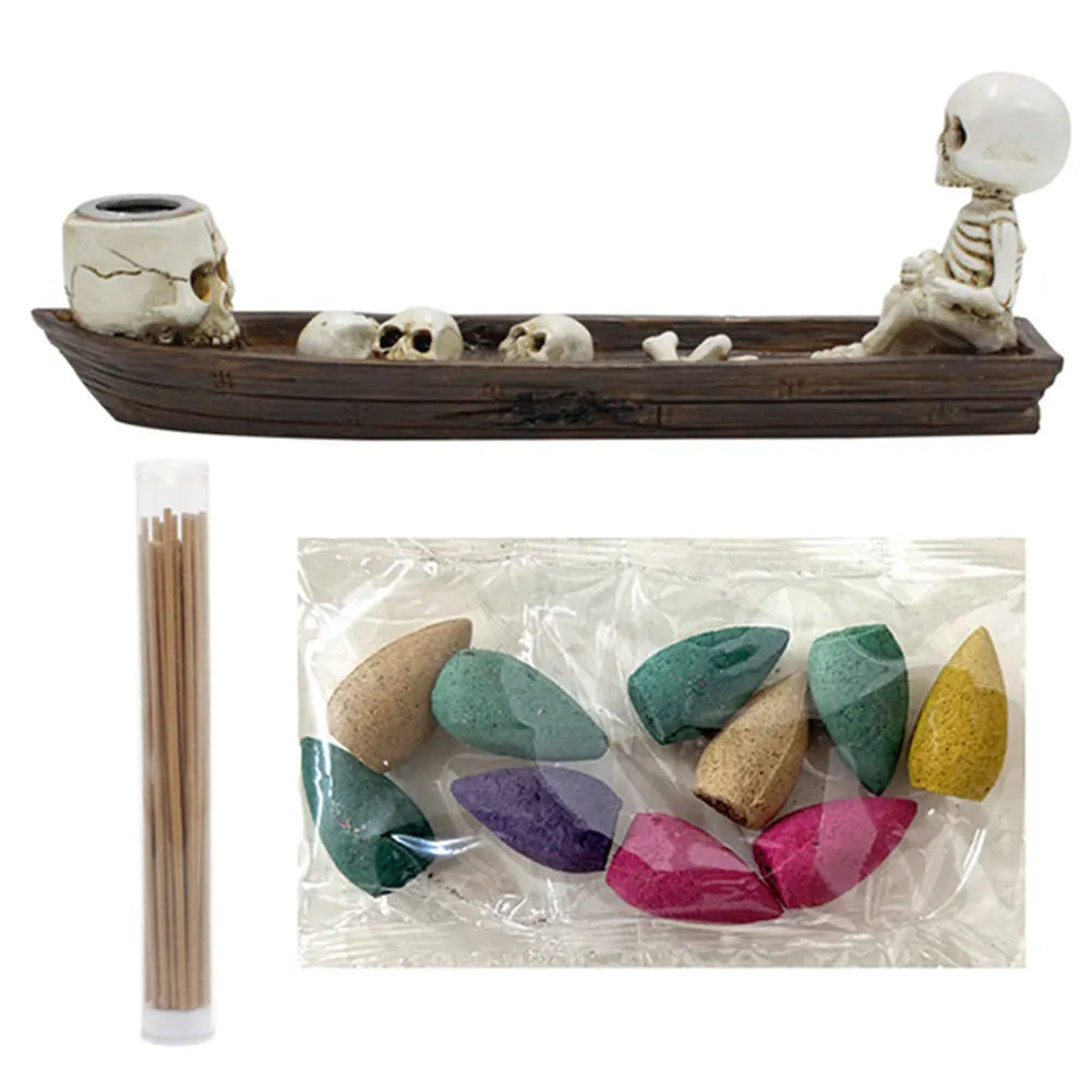 Creative Skull Incense Holder Resin Halloween Decor Skull Incense Burner Cute Skeleton Ship Incense Burner Cool Room Decorations