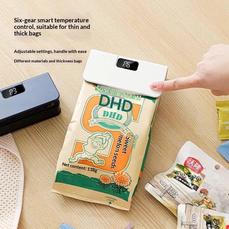 Rechargeable mini sealer with digital display, portable manual sealer, suitable for coffee, tea and snacks, ear-hook style.