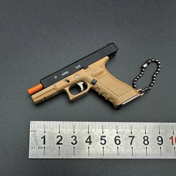 Hot Semi-alloy 1:3 Pistol Model Metal Mini G17 Toy Gun Detachable DIY Keychain Pendant Ornaments Children's Toy