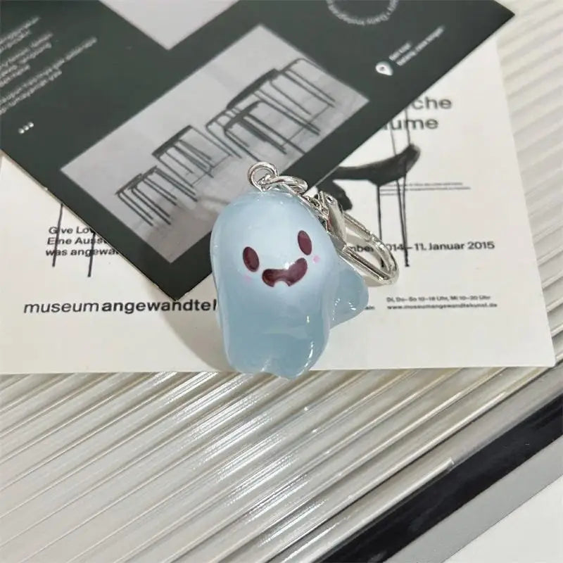 Cute Luminous Little Ghost Keychain With Glow In Dark Effect And Lovely Design Perfect For Halloween Gifts Backpack Pendant