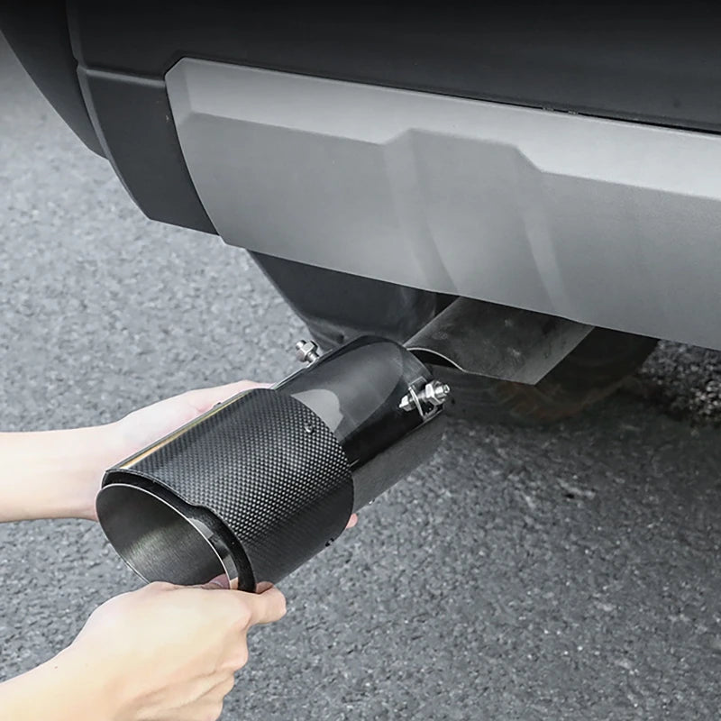 Stainless steel exhaust muffler tip (2026–2027 models)