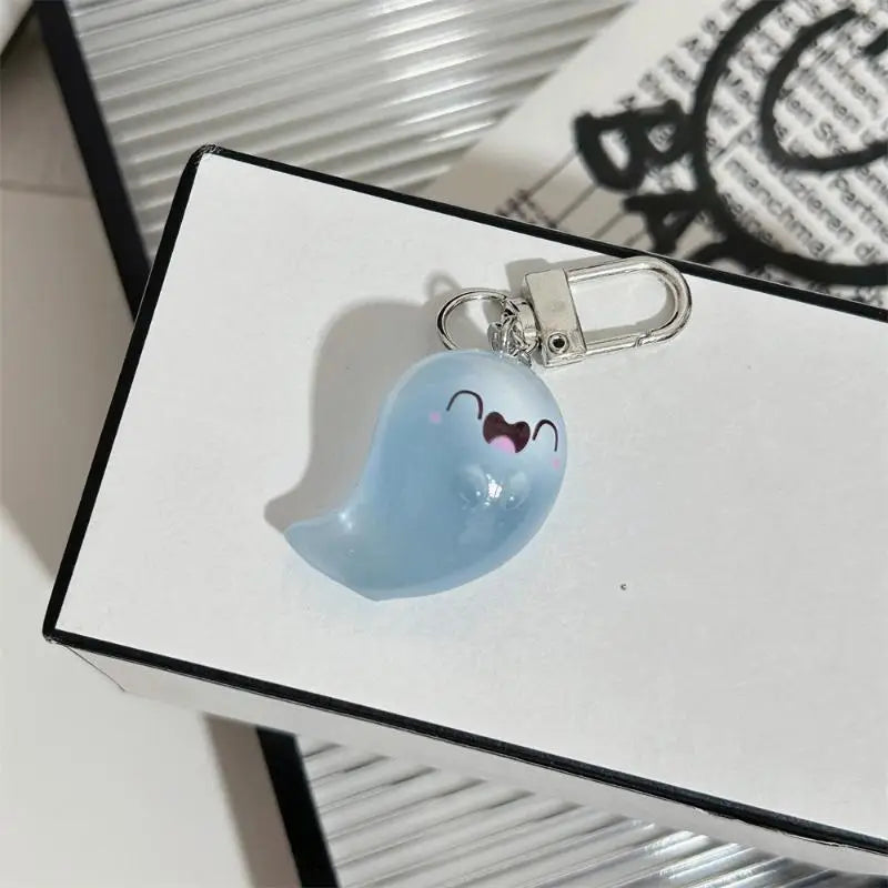 Cute Luminous Little Ghost Keychain With Glow In Dark Effect And Lovely Design Perfect For Halloween Gifts Backpack Pendant