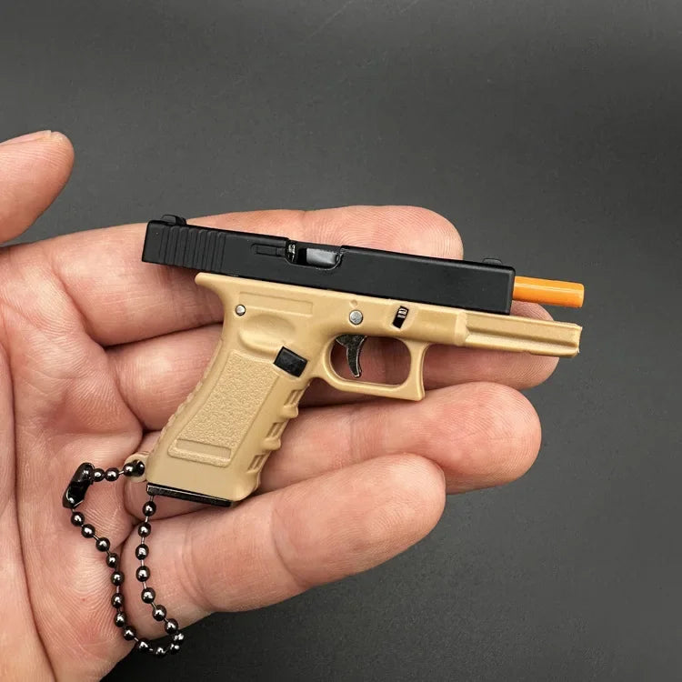 Hot Semi-alloy 1:3 Pistol Model Metal Mini G17 Toy Gun Detachable DIY Keychain Pendant Ornaments Children's Toy