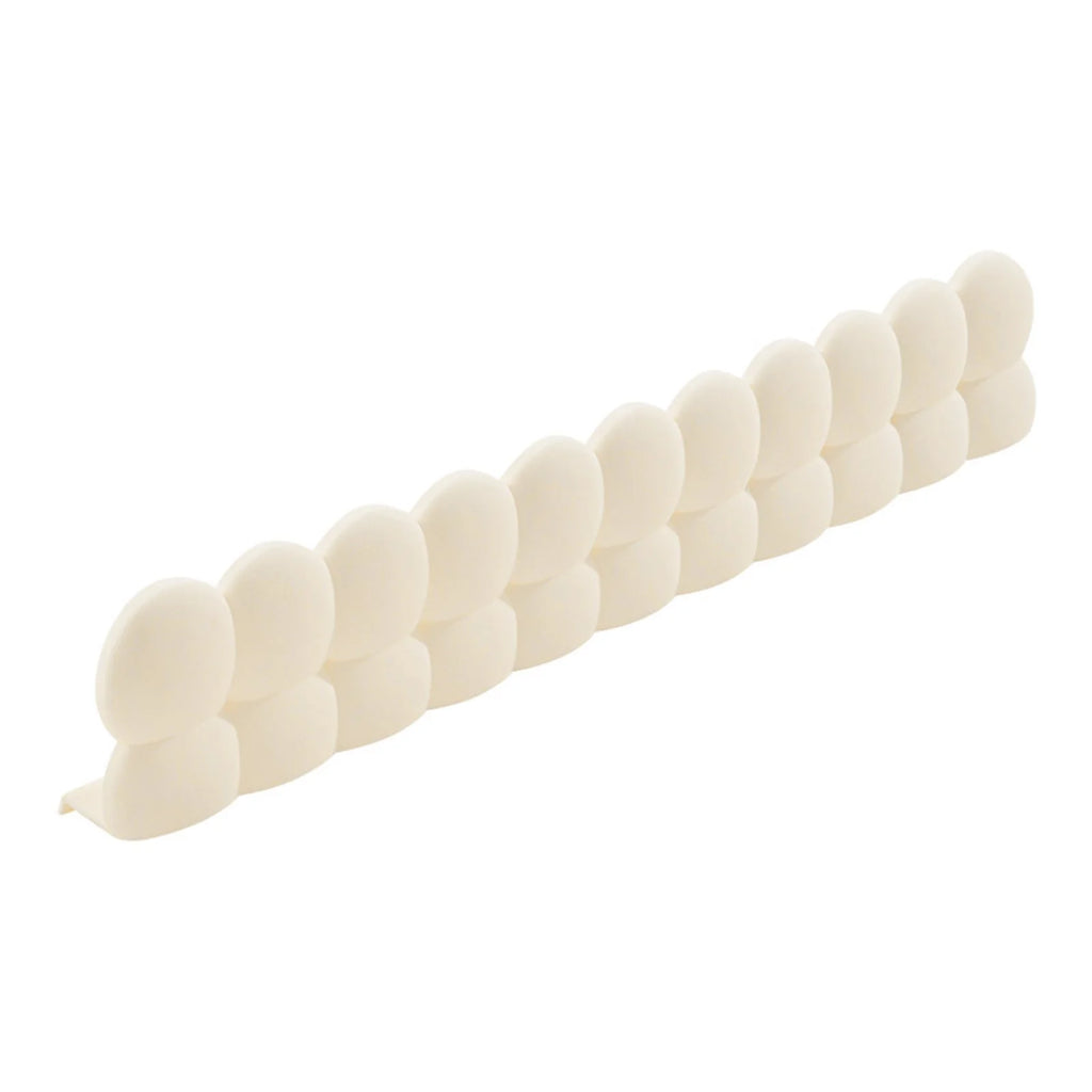 Silicone Water Retaining Dam Strip with Suction Cups Water Strip Dam Easy To Clean for Kitchen Sink Cooktop Bathroom Tub Use